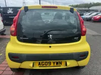 Begagnad Peugeot 107 68 HK (50 kW) 2009 Gul Halvkombi
