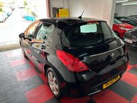 Used Peugeot 308 Active 92 HP (67 kW) 2013 Black Hatchback