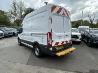 Usado Ford Transit 130 HP (95 kW) 2019 Branco Van