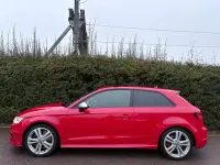 Usado Audi S3 Sportback Comfort 300 HP (220 kW) 2015 Vermelho Citadino