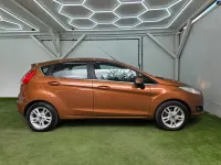 Used Ford Fiesta Zetec 120 HP (88 kW) 2014 Yellow Hatchback