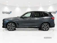 Usado BMW X5 M Sport 394 HP (289 kW) 2021 Cinzento SUV