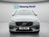 Second-hand Volvo XC60 R-Design 190 CP (139 kW) 2019 Gri SUV