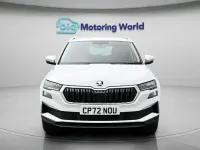 Używany Skoda Karoq SE L 150 KM (110 kW) 2023 Biały SUV