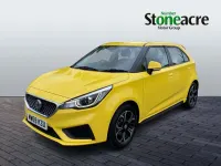 Begagnad MG MG3 Excite 106 HK (77 kW) 2020 Gul Halvkombi