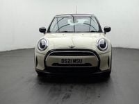 Used Mini Cooper Classic 136 HP (100 kW) 2022 Hatchback