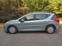 Used Peugeot 207 Active 95 HP (69 kW) 2011 Blue Estate