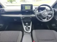 Used Toyota Yaris Hybrid Design 116 HP (85 kW) 2023 Grey Hatchback