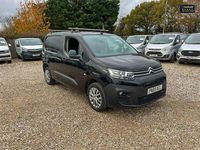 Used Citroën Berlingo Start 100 HP (73 kW) 2019 Black MPV