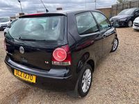 Used VW Polo S 75 HP (55 kW) 2007 Black Hatchback