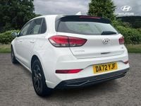 Used Hyundai i30 SE 117 HP (86 kW) 2023 White Hatchback