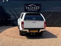 Used Isuzu D-Max 163 HP (119 kW) 2017 White Pickup
