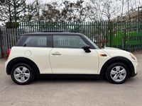 Usado Mini Cooper Hatch 136 CV (100 kW) 2014 Blanco Utilitario