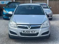Used Vauxhall Astra Club 115 HP (84 kW) 2009 Silver Hatchback