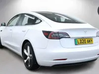 Usado Tesla Model 3 Long Range AWD 366 kW (498 CV) 2020 Blanco Berlina