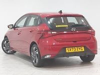Used Hyundai i20 SE 100 HP (73 kW) 2023 Red Hatchback