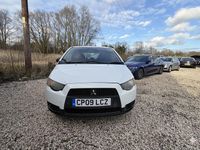 Used Mitsubishi Colt 2009 White Hatchback