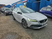 Used Volvo V40 Plus 190 HP (139 kW) 2016 Silver Hatchback