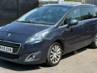 Used Peugeot 5008 Allure 163 HP (119 kW) 2015 Blue MPV