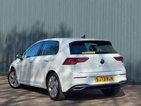 Second-hand VW Golf VIII Style 130 CP (95 kW) 2023 Alb Hatchback