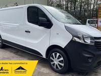 Used Vauxhall Vivaro 90 HP (66 kW) 2014 White MPV
