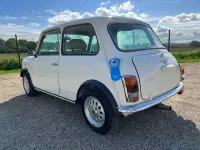 Used Rover Mini 62 HP (45 kW) 1998 White