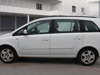 Used Vauxhall Zafira 115 HP (84 kW) 2013 White MPV