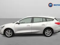 Used Ford Focus Zetec 125 HP (91 kW) 2021 Silver Estate