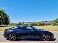 Used Porsche Taycan 419 kW (571 HP) 2023 Black Sedan