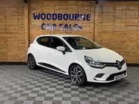 Used Renault Clio IV Play 2019 White Hatchback