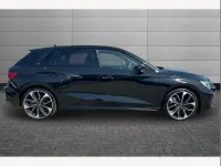 Usado Audi S3 Sportback Black Edition 328 HP (241 kW) 2025 Preto Citadino