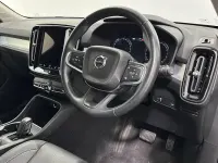 Used Volvo XC40 Momentum 197 HP (144 kW) 2020 Blue SUV