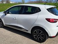 Used Renault Clio IV Dynamique 2014 White Hatchback