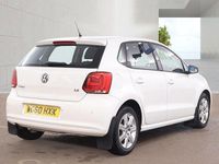 Used VW Polo SE 85 HP (62 kW) 2010 White Hatchback