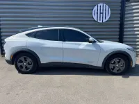Used Ford Mustang Mach-E Standard Range 197 kW (268 HP) 2022 White SUV