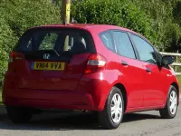 Used Honda Jazz S 90 HP (66 kW) 2014 Red Hatchback