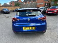 Used Renault Clio V Iconic 90 HP (66 kW) 2022 Blue  Hatchback