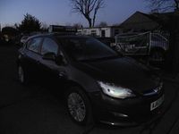 Used Vauxhall Astra 98 HP (72 kW) 2014 Grey Hatchback