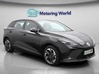 Begagnad MG MG4 EV SE 319 kW (435 HK) 2023 Halvkombi
