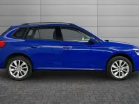 Used Skoda Kamiq SE 94 HP (69 kW) 2023 Energy blue SUV