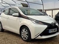 Used Toyota Aygo X-play 69 HP (50 kW) 2015 White Hatchback