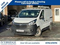 Used Vauxhall Vivaro S 95 HP (69 kW) 2018 White MPV