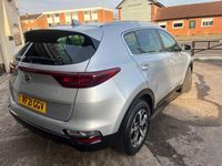Usado Kia Sportage 130 HP (95 kW) 2021 Prateado SUV