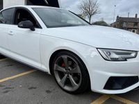 Used Audi A4 Black Edition 150 HP (110 kW) 2019 White Sedan