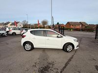 Begagnad Dacia Sandero Comfort 2022 Vit Halvkombi