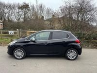 Used Peugeot 208 Allure 2016 Black Hatchback