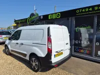 Used Ford Transit 100 HP (73 kW) 2019 White Van