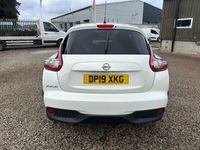 Used Nissan Juke Tekna 2019 White SUV