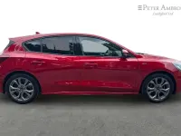 Used Ford Focus ST-Line 153 HP (112 kW) 2023 Red Hatchback