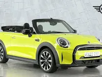 Usado Mini Cooper Exclusive 134 CV (98 kW) 2022 Amarillo Utilitario